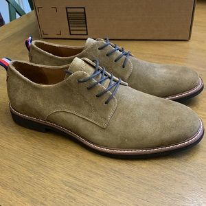 Tommy Hilfiger Shoes | Nwt Tommy Hilfiger Suede Tan Oxford Shoes 13 | Color: Tan | Size: 13 | Cccvolgirl22's Closet
